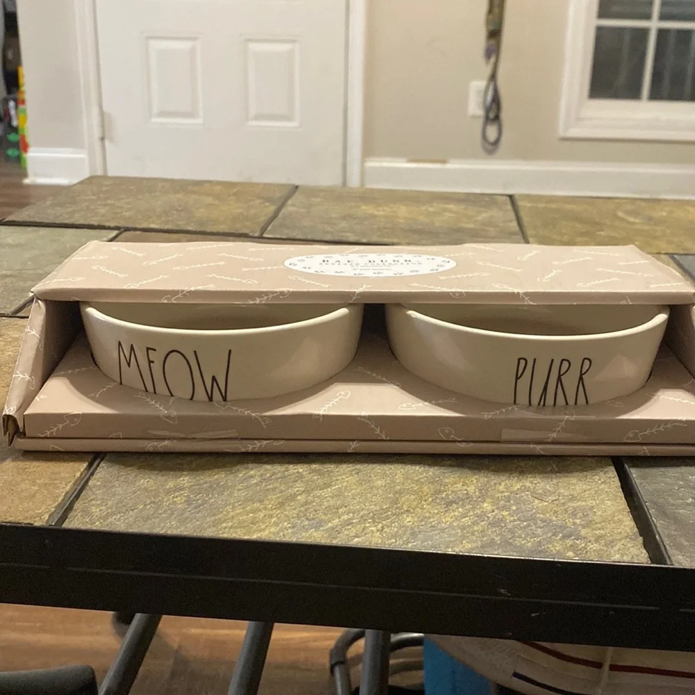 Rae Dunn 4 inch pet bowls